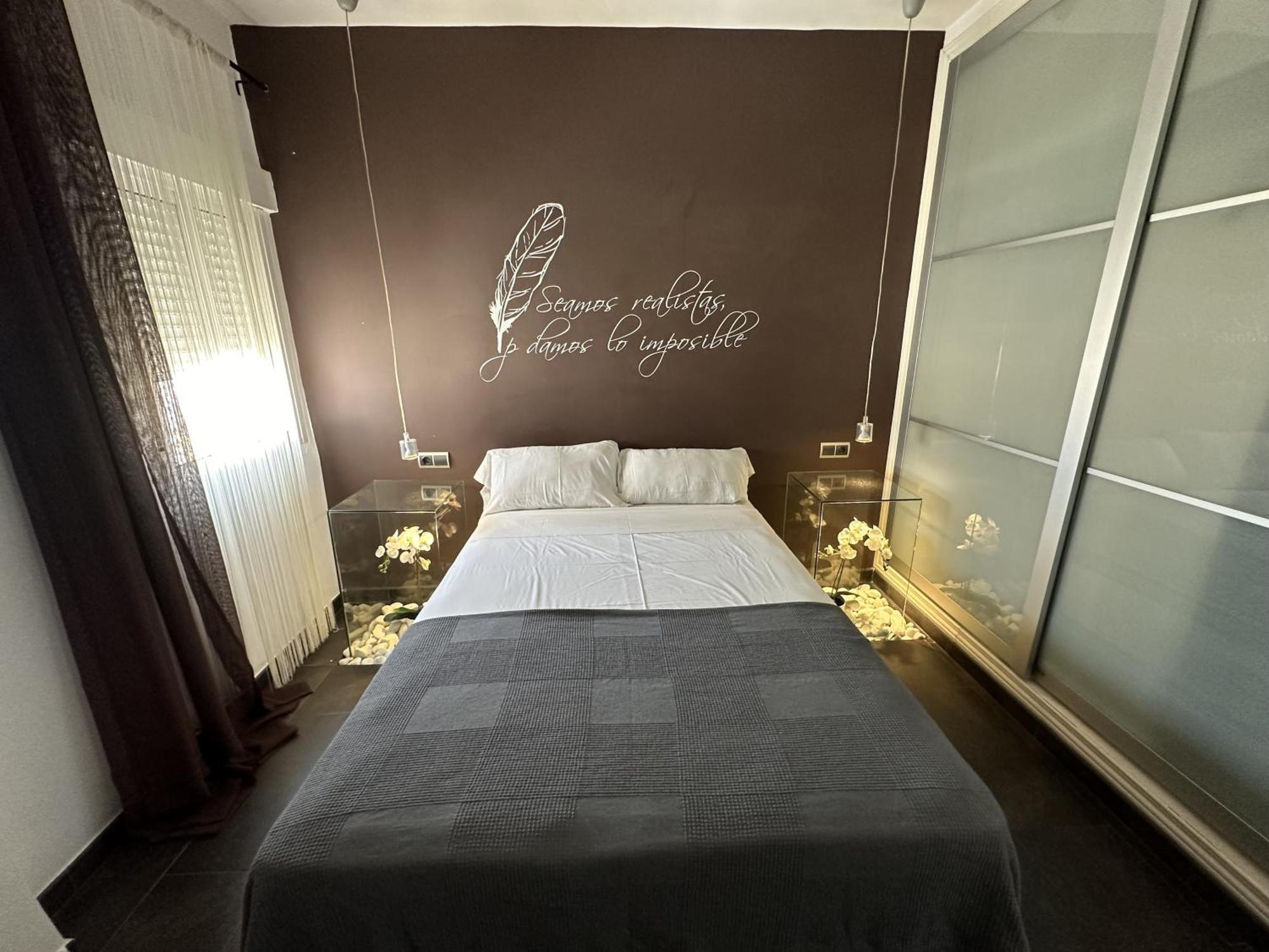 Апартаменты Atico Plaza Bailen Malaga Centro Экстерьер фото